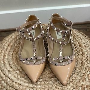 Kaitlyn Pan Patent Nude Rockstud Caged Flats SZ 7.5